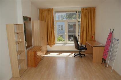 Studio te huur 925 euro Mathenesserweg, Rotterdam