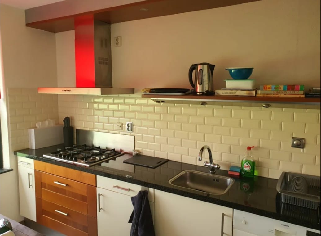 Kamer aan Digna Johannaweg, Hoogvliet Rotterdam 6