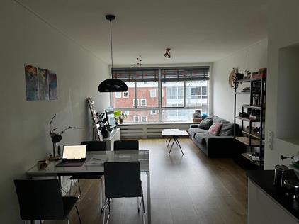Room for rent 1300 euro Ennemaborg, Amsterdam