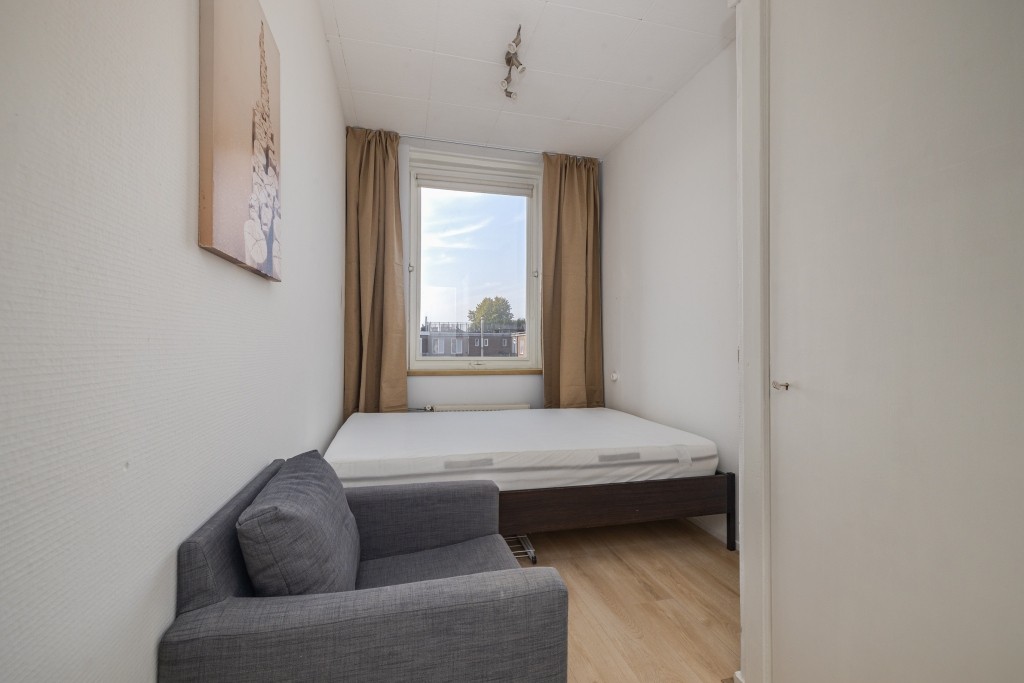 Appartement aan Oostzeedijk, Rotterdam 10