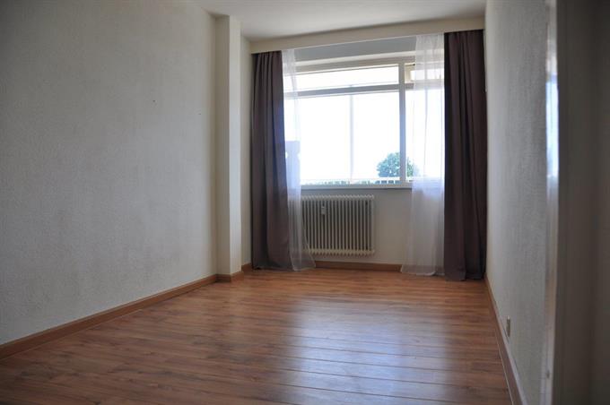 Kamer in Tilburg, Statenlaan op Kamernet.nl: Mooie kamer in gezellig studentenhuis aan de State