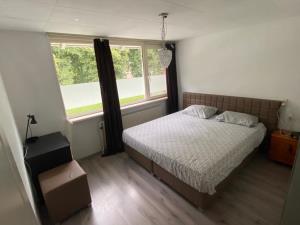 Room for rent 1100 euro Hendrick Staetsweg, Rotterdam