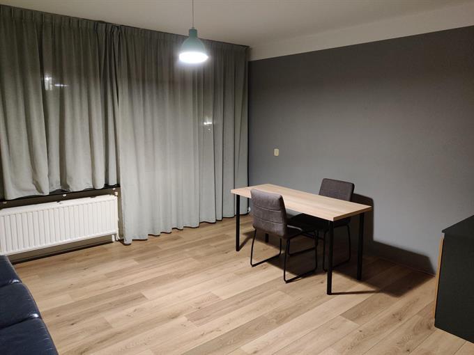 Zimmer bei Schelluinenstraat In Amsterdam