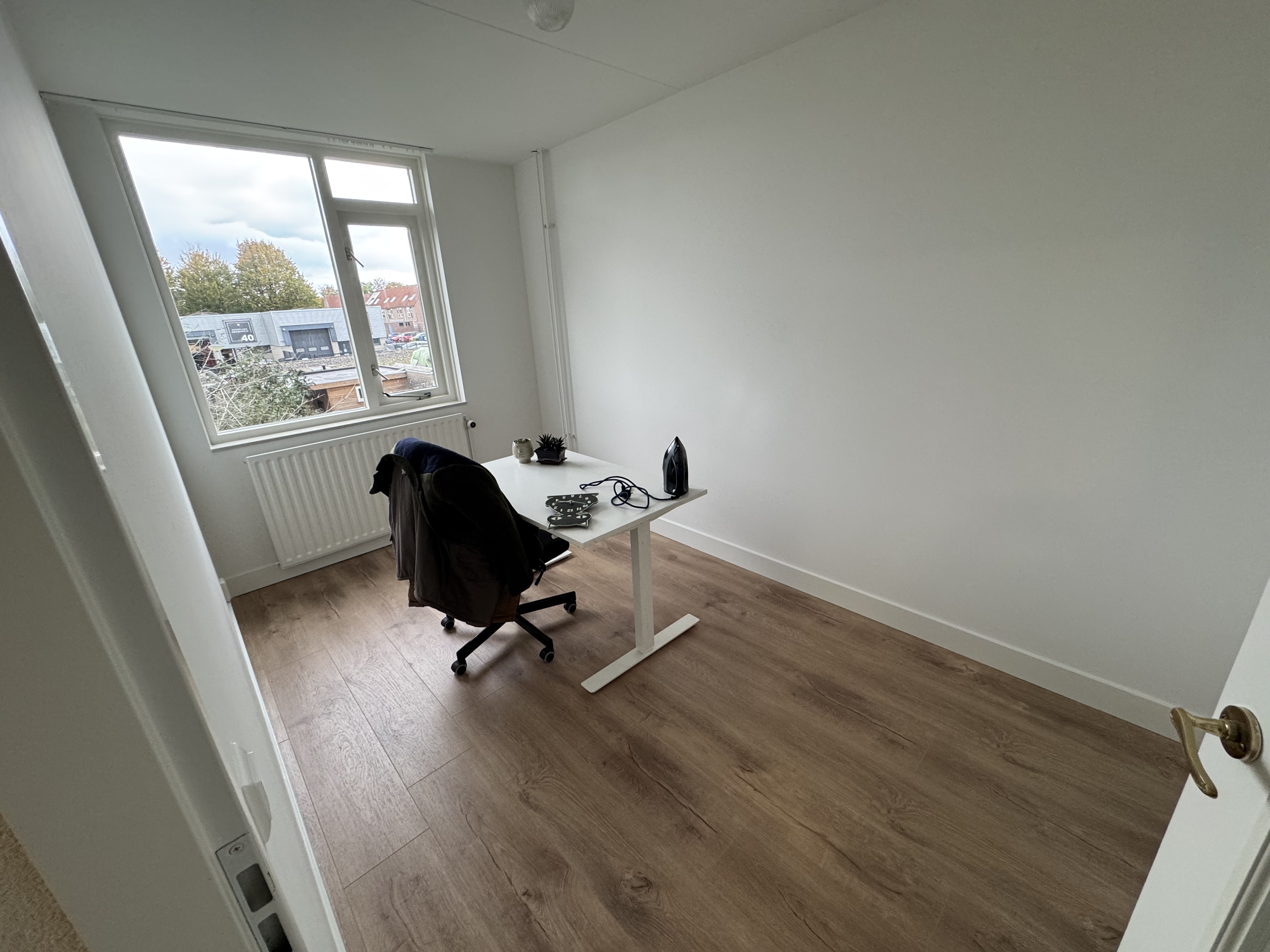 Kamer aan Breukelengracht, Almere 7