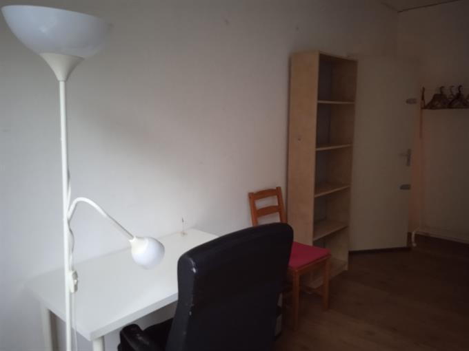 Kamer in Rotterdam, Mariniersweg op Kamernet.nl: fully furnished room available for female  