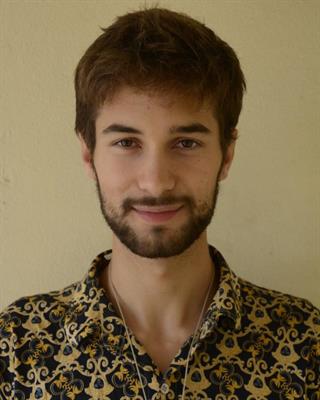 Pau