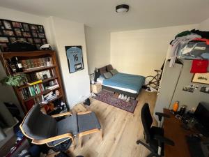 Room for rent 721 euro Mathenesserweg, Rotterdam