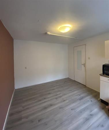 Kamer in Utrecht, St.-Janshovenstraat op Kamernet.nl: Te huur leuke studentenkamer met kitchenette op