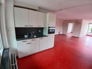 Anti-squat for rent 325 euro Menkemaborg, Lelystad