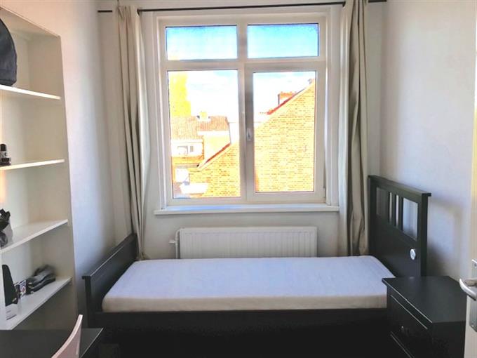 Kamer in Rotterdam, Hogenbanweg op Kamernet.nl: 1 nice room is available now.