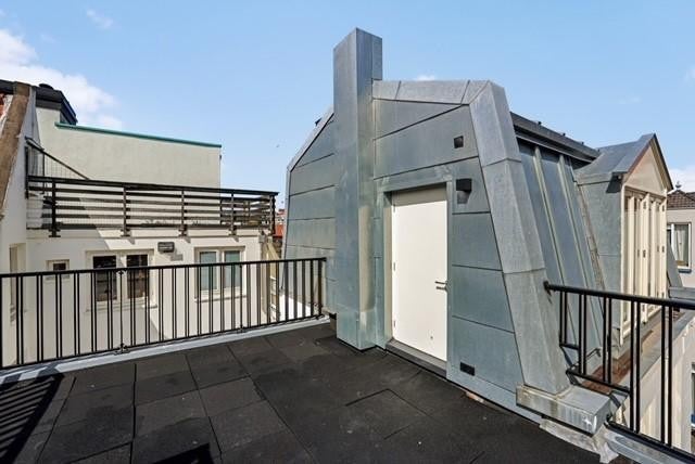 Appartement aan Oudezijds Achterburgwal, Amsterdam 10