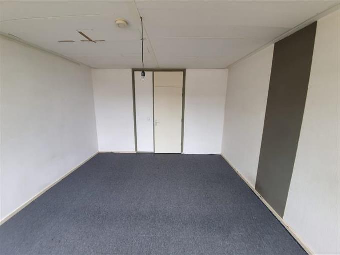 Zimmer bei Tourniairestraat In Amsterdam