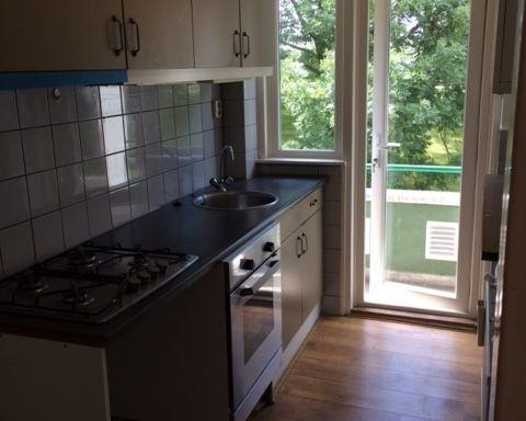 Kamer aan Schiedamseweg Beneden, Rotterdam 7