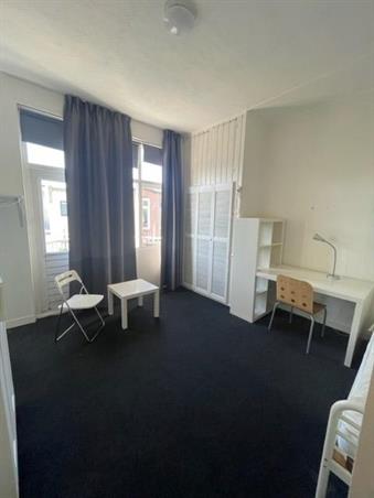 Kamer in Leeuwarden, van Sytzamastraat op Kamernet.nl: Mooie ruime studentenkamer met wasbak.