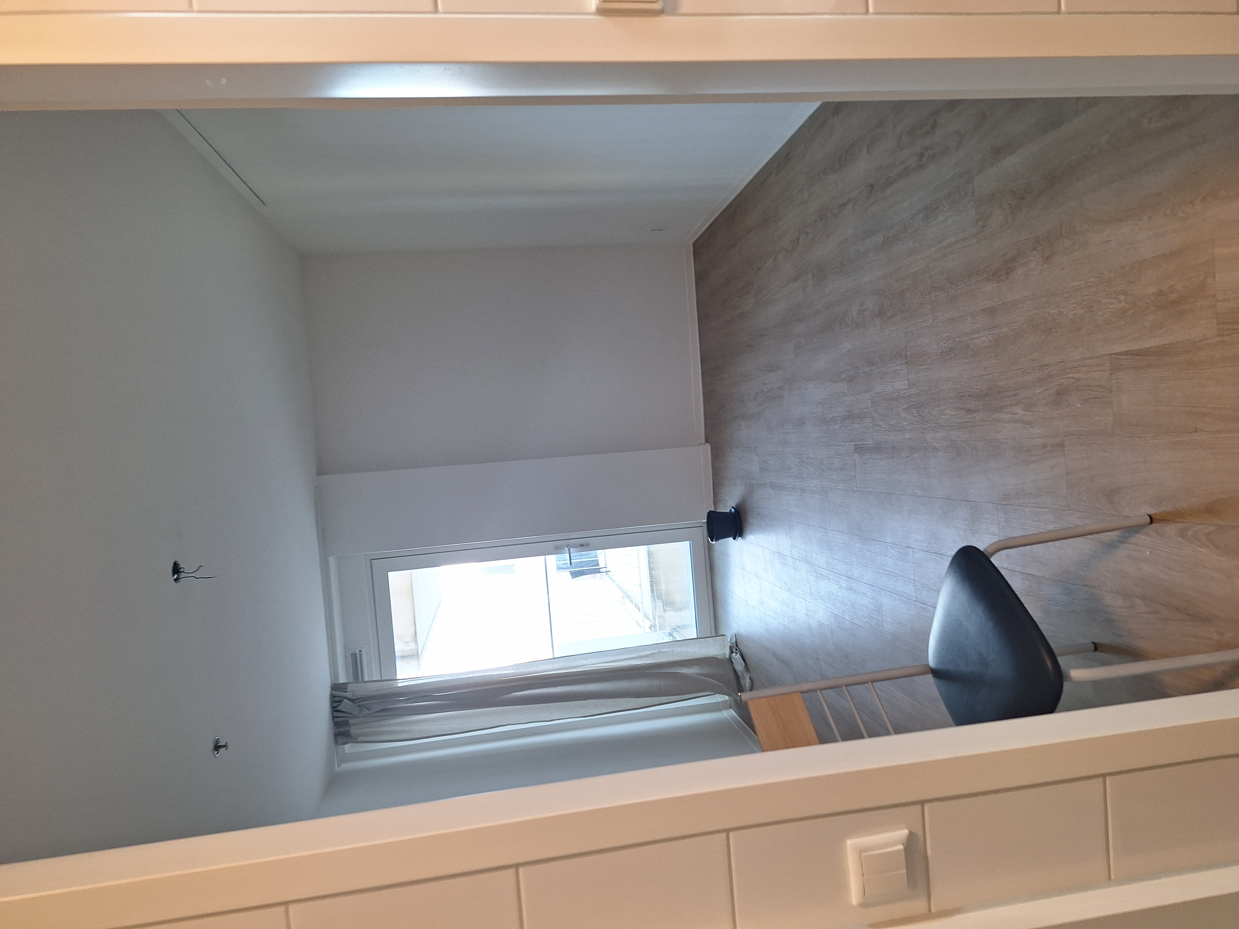 Kamer aan Pietersbergweg, Amsterdam 8