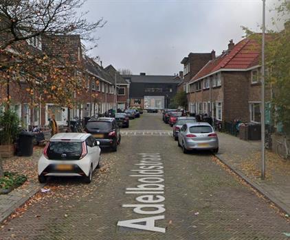 Room for rent 400 euro Adelboldstraat, Utrecht