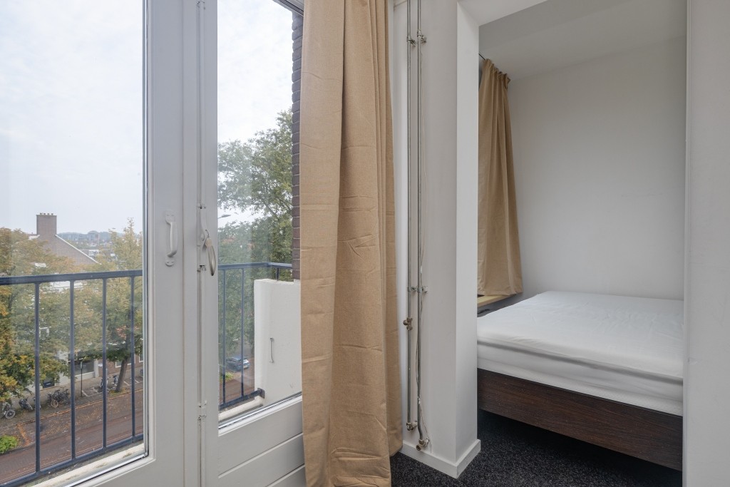 Appartement aan Oostzeedijk, Rotterdam 5