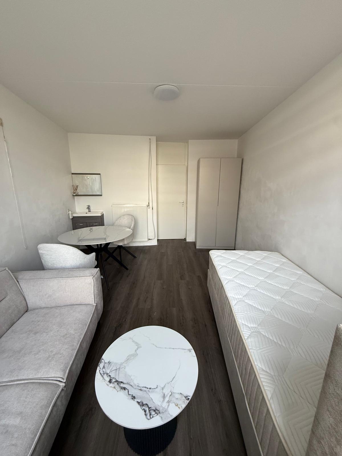 Kamer te huur in Rotterdam – Rosier Faassenstraat – foto 2