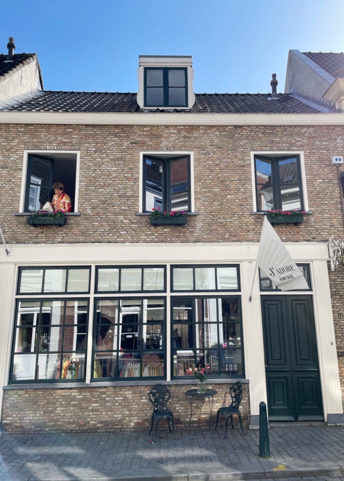 Kamer te huur in de St. Annastraat in Breda