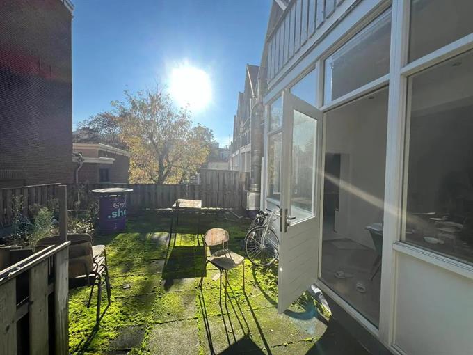 Zimmer bei Nieuwe Binnenweg In Rotterdam