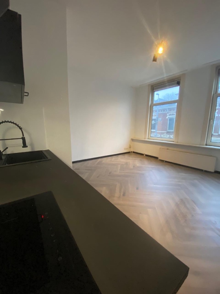 Studio te huur in Rotterdam – Zwart Janstraat – foto 2