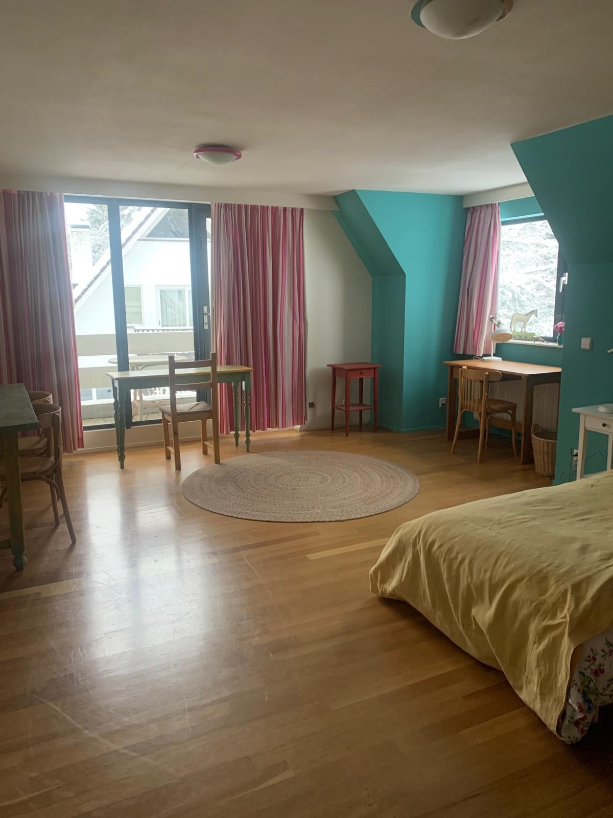 Kamer te huur in Bosch en Duin – Douglaslaan – foto 2
