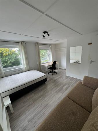 Kamer in Enschede, Deurningerstraat op Kamernet.nl: Gemeubileerde kamer aan de Deurningerstraat