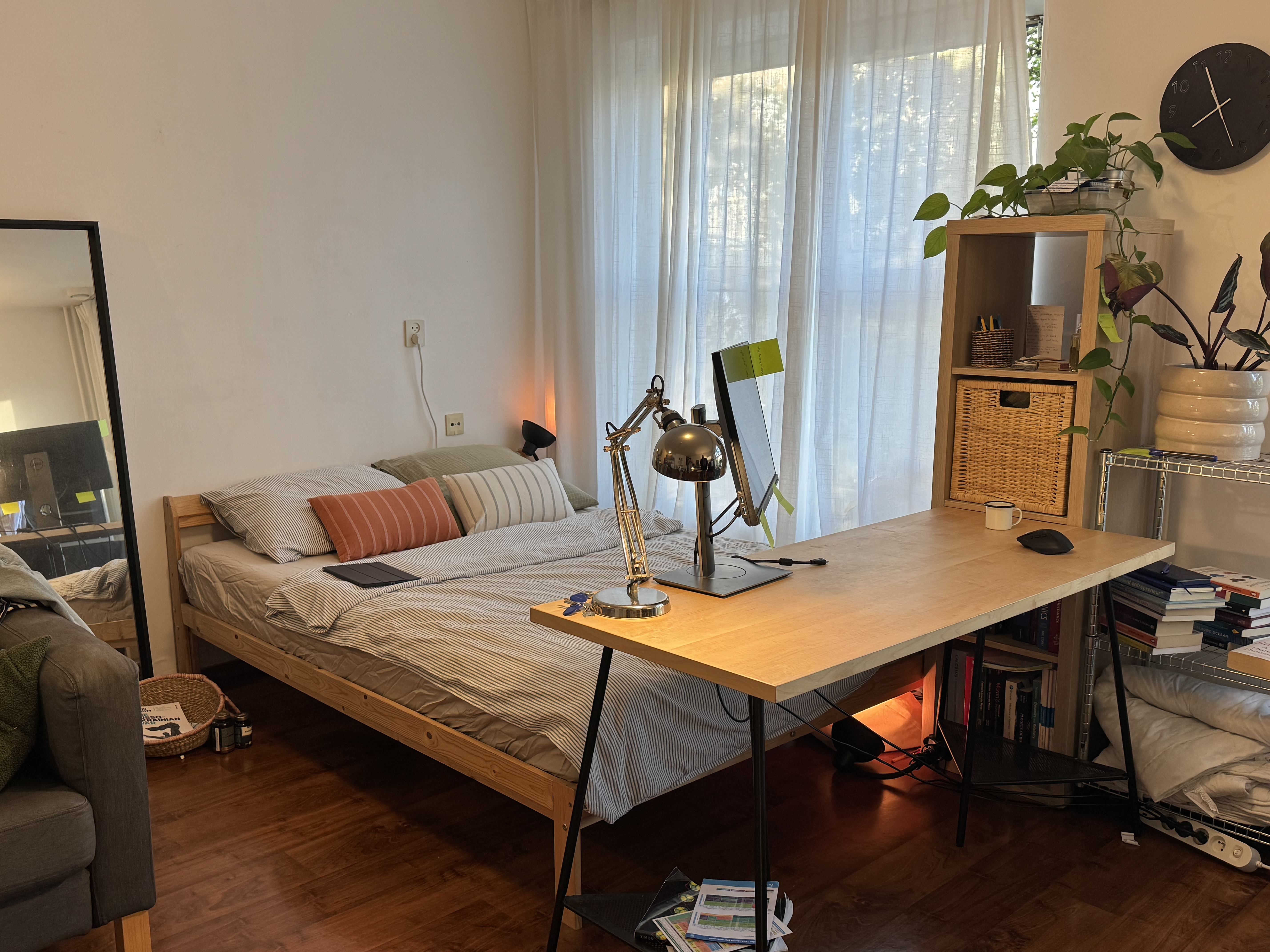 studios te huur op Korvezeestraat