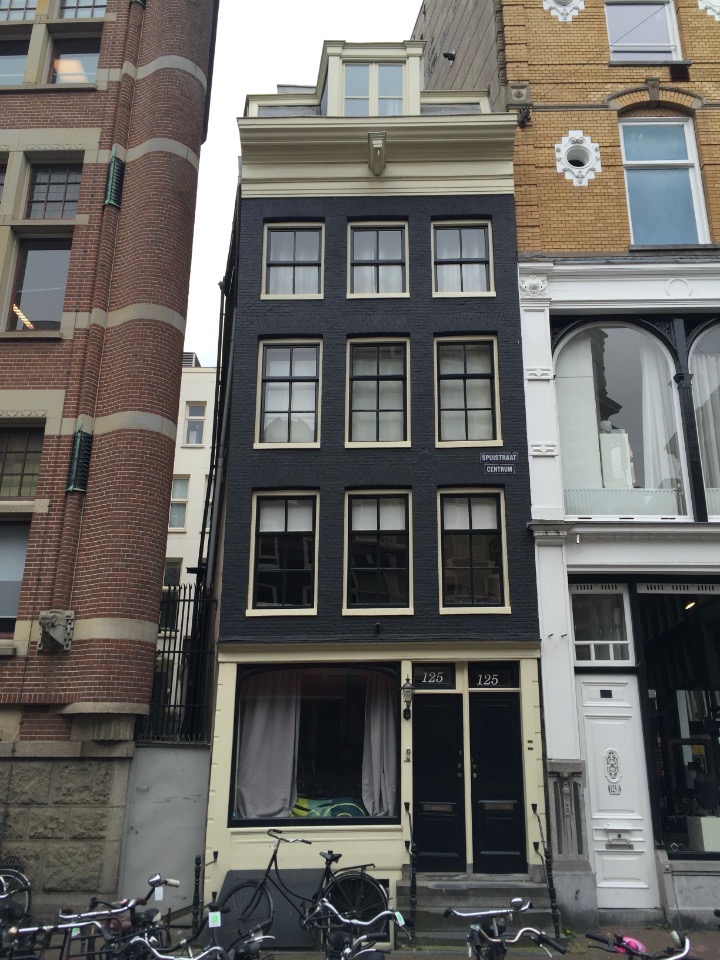 Kamer te huur in de Spuistraat in Amsterdam