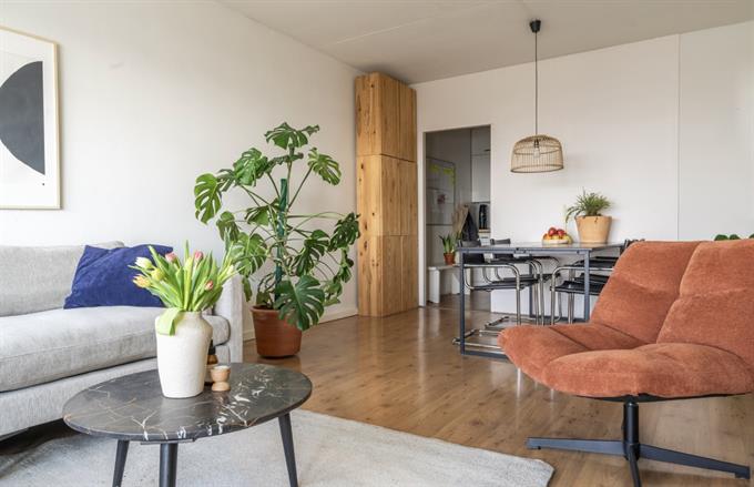 Kamer in Amsterdam, Staalmeesterslaan op Kamernet.nl: Ruim appartement op de 13e