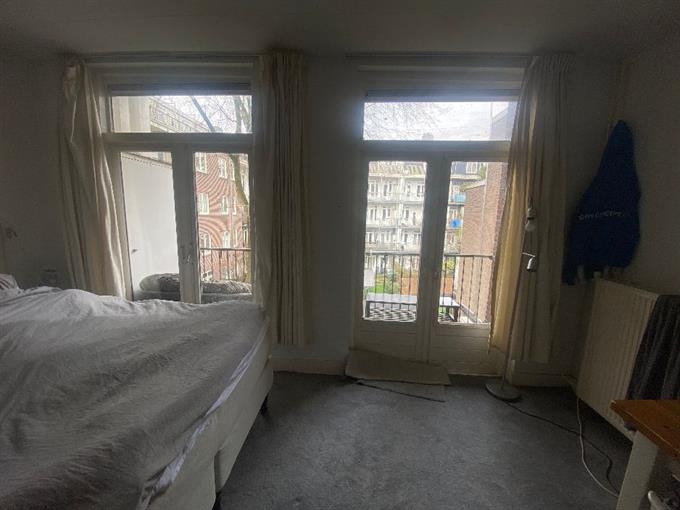 Zimmer bei Nickeriestraat In Amsterdam