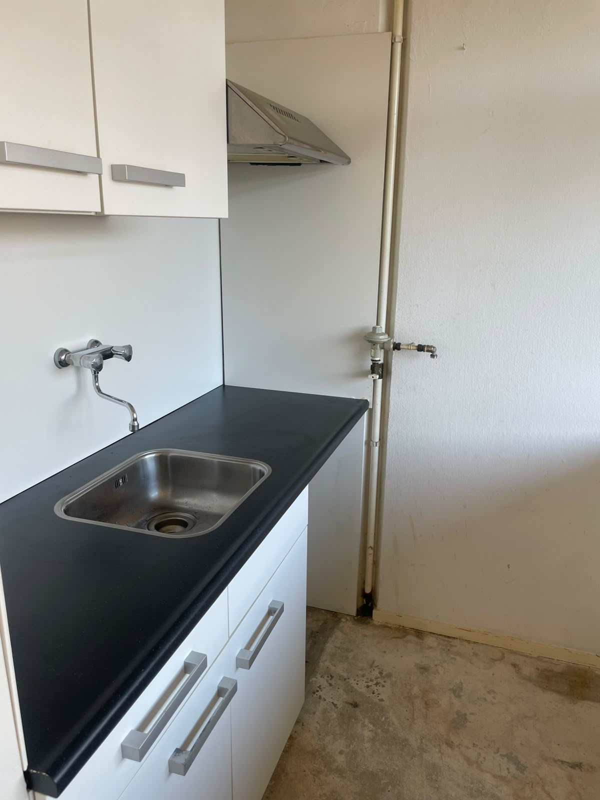 Studio te huur in Amsterdam – Voorburgstraat – foto 3