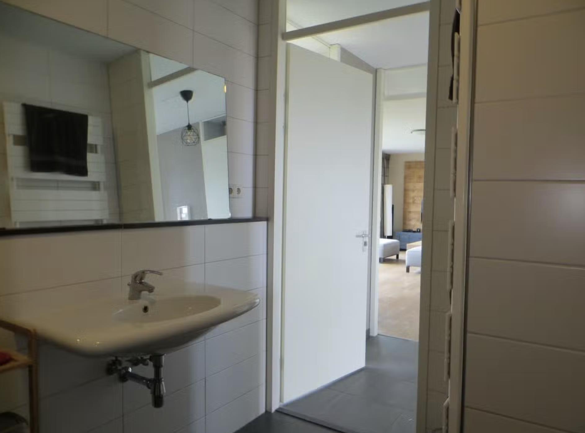Kamer te huur in Berkel en Rodenrijs – Oostmeerlaan – foto 1