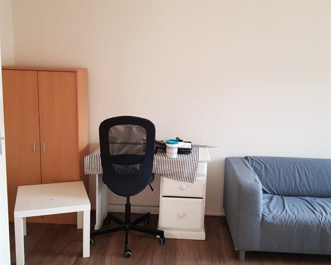 Zimmer bei Laan van Vlaanderen In Amsterdam