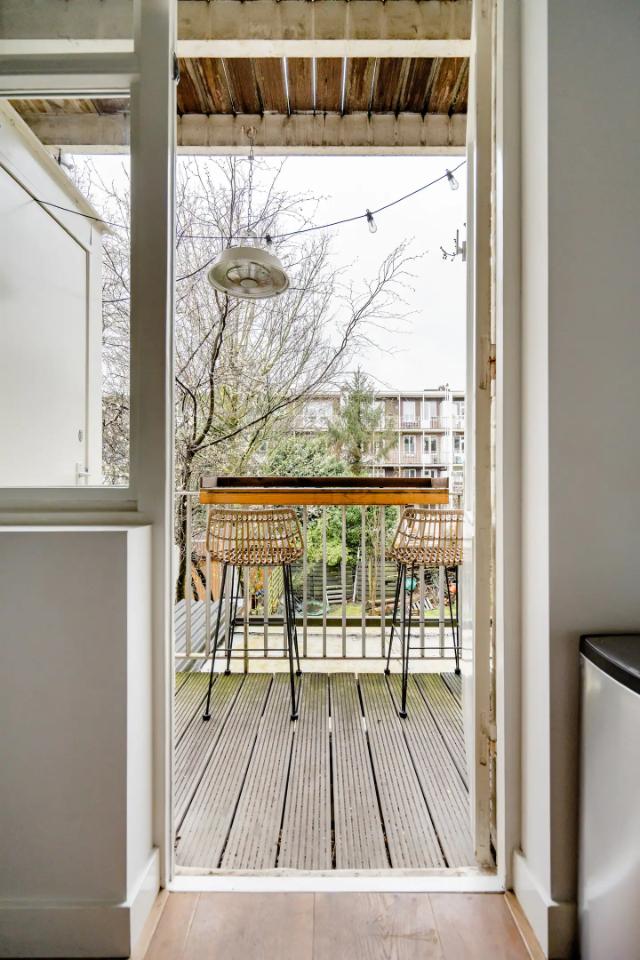 Appartement aan Jacob van Wassenaar Obdamstraat, Amsterdam 9