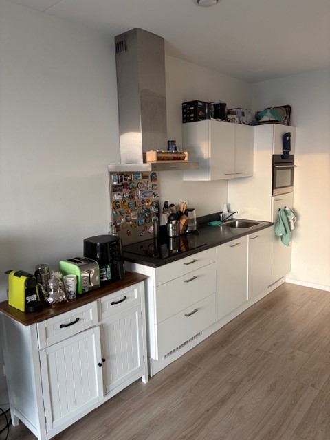 Kamer aan Termini, Amsterdam 8