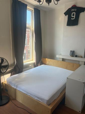 Zimmer bei Aegidiusstraat In Rotterdam