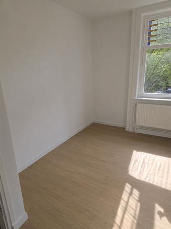 Zimmer bei Dordtselaan In Rotterdam