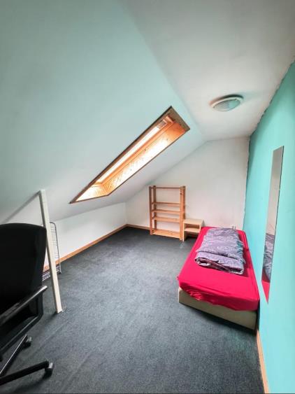 Kamer te huur 300 euro Landweg, Emmen