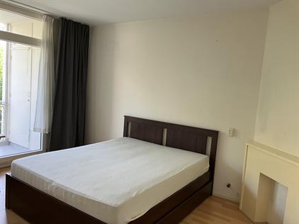 Room for rent 1200 euro Smaragdhorst, Den Haag