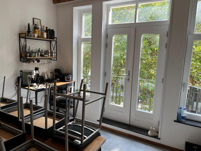 Zimmer bei Mathenesserlaan In Rotterdam