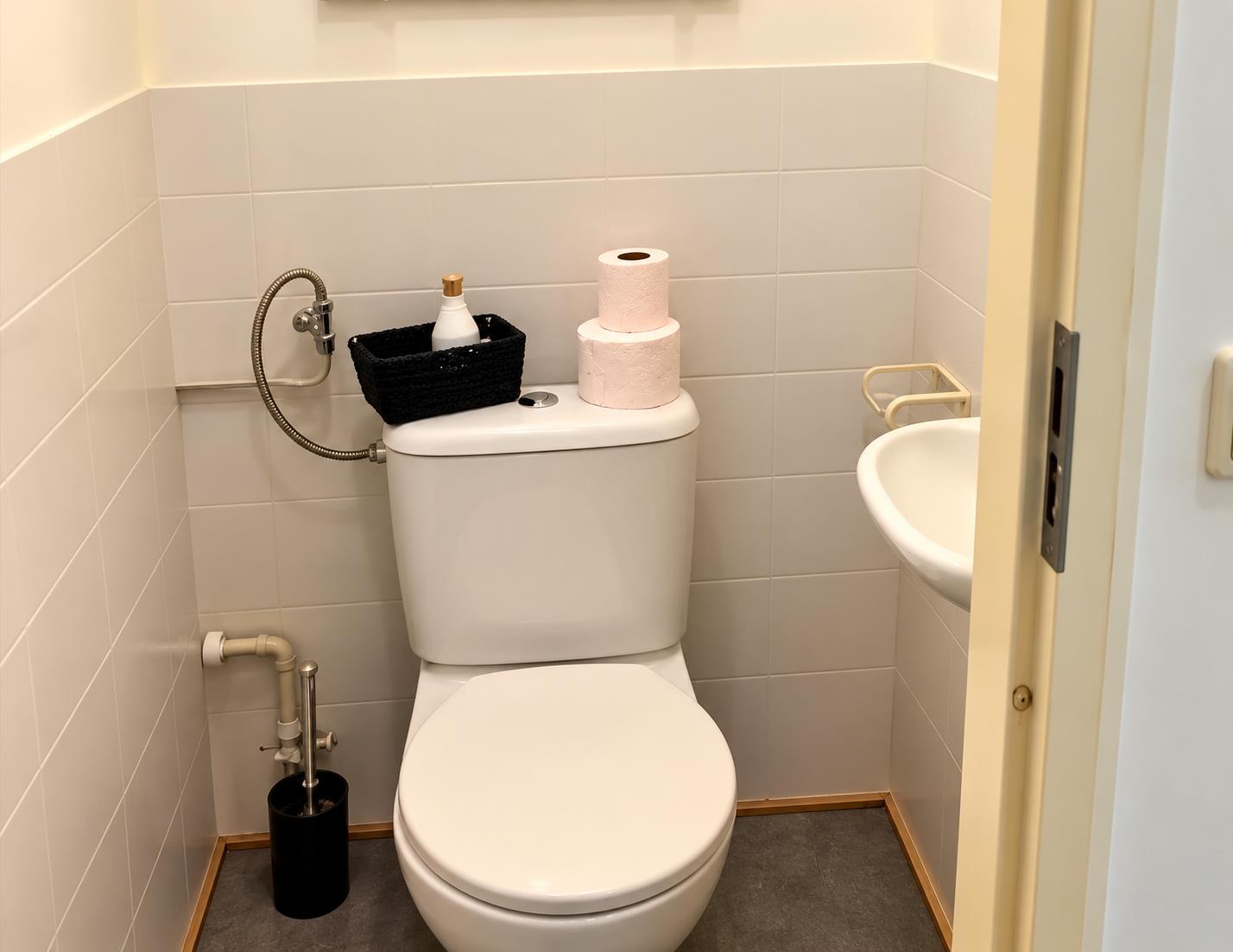 Studio te huur in Amsterdam – Spaarndammerstraat – foto 3