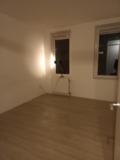 Room for rent 950 euro Koningin Wilhelminaplein, Amsterdam