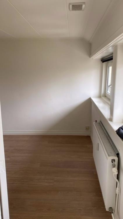 Room for rent 985 euro Europaplein, Amsterdam