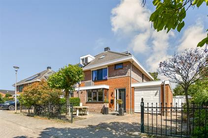 Apartment for rent 3500 euro Margrietplantsoen, Halfweg