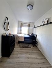 Room for rent 400 euro Neherkade, Den Haag