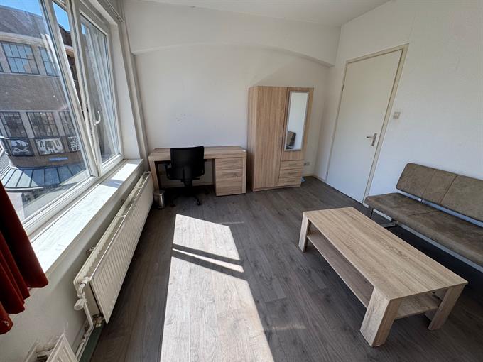 Kamer in Enschede, Marktstraat op Kamernet.nl: Furnished Room (19 m²) in the Heart of Enchede
