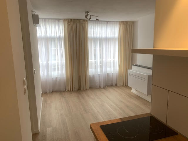 studios for rent on Marnixstraat
