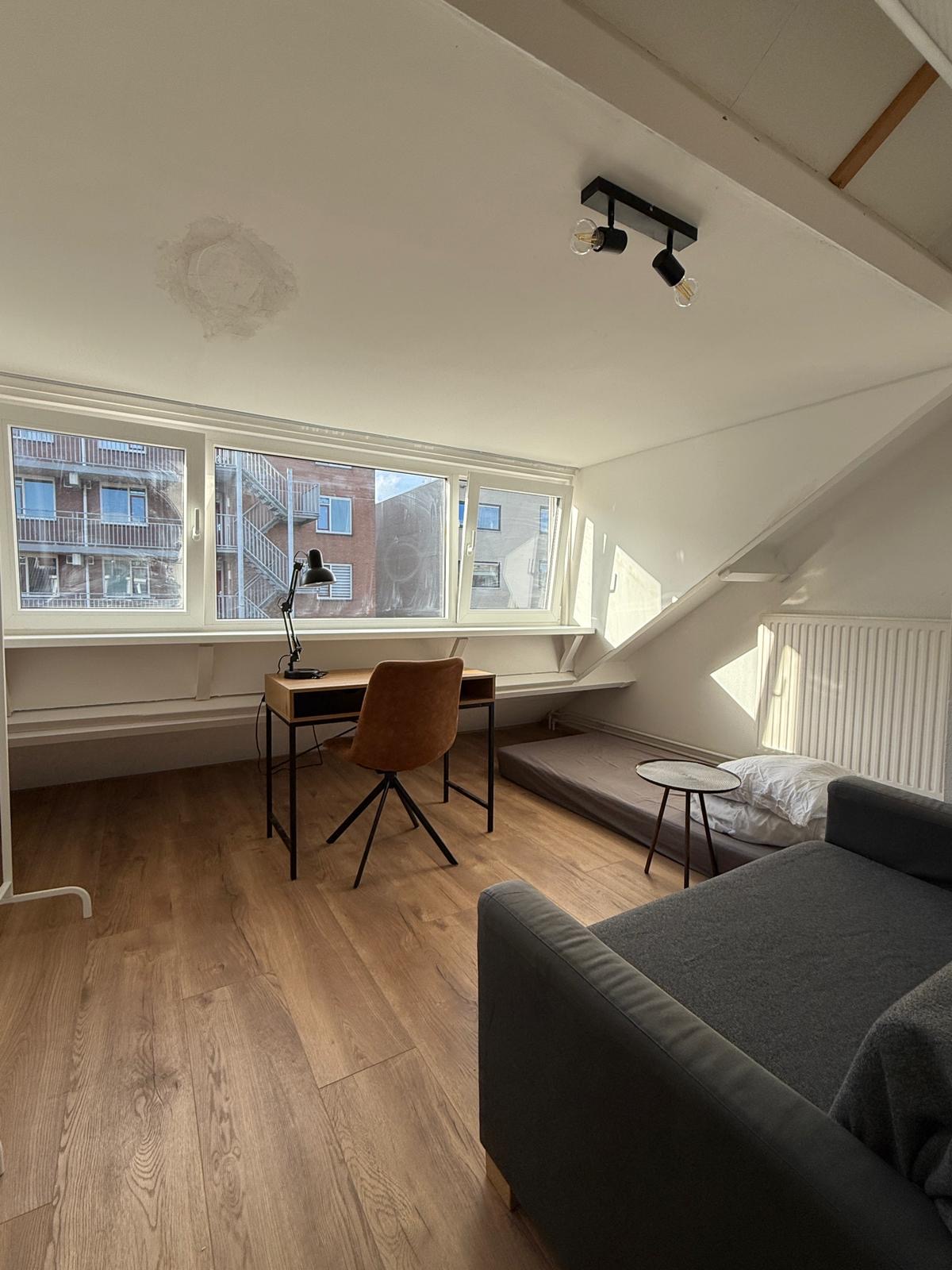 Kamer te huur in Gouda – P.C. Bothstraat – foto 2