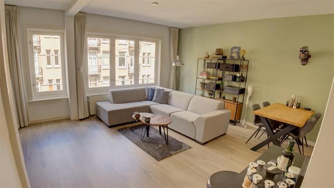 Kamer in Amsterdam, Cornelis Trooststraat op Kamernet.nl: Gemeubileerd appartement in De Pijp